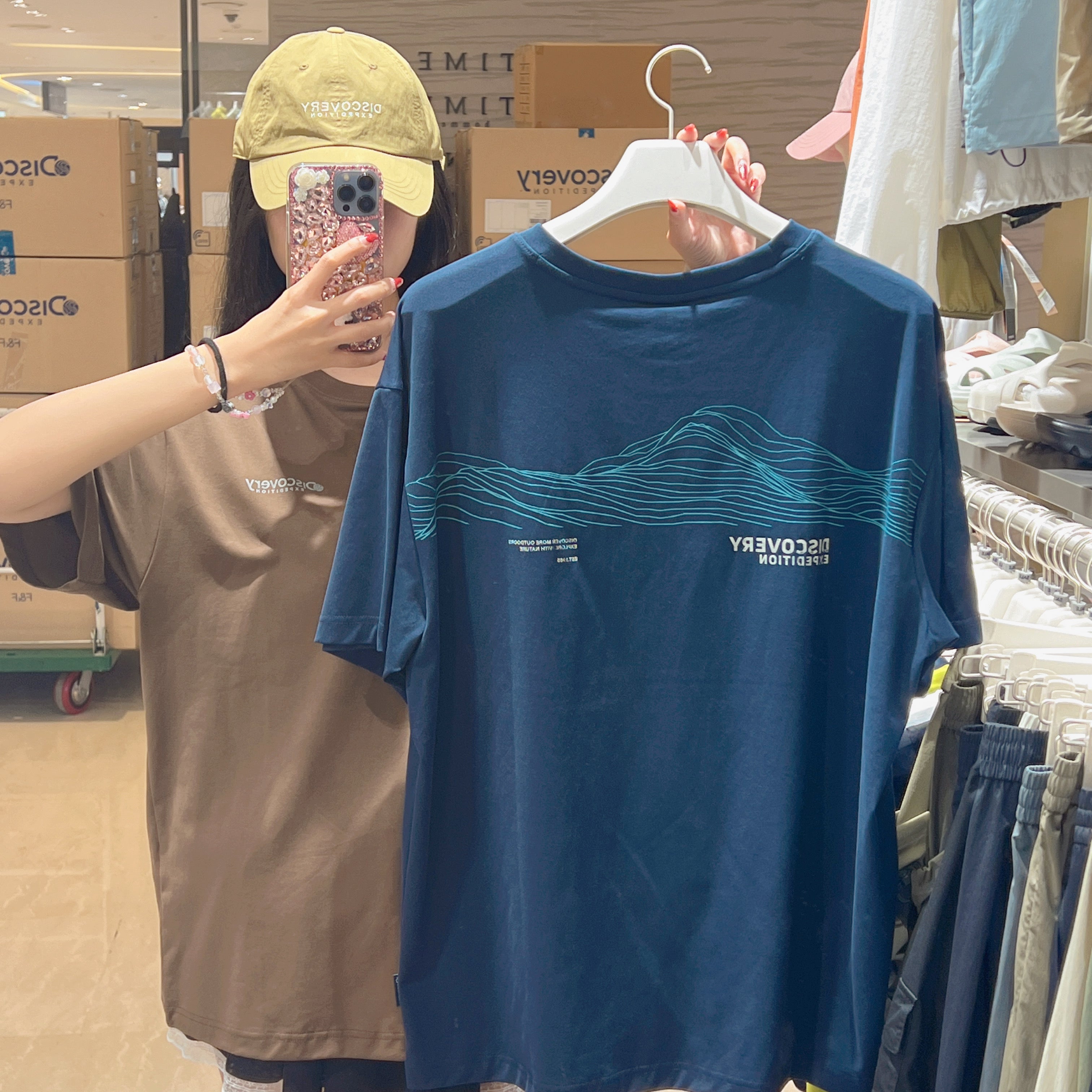 韓國 Discovery Fresh Event Line Graphic Short Sleeve T-Shirt【DY039】