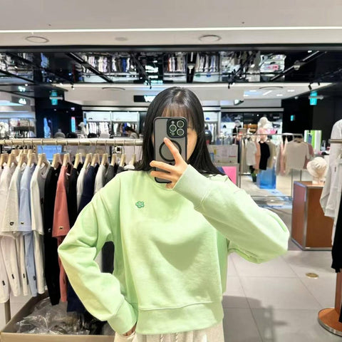 韓國 Wacky Willy Women's Lily Wappen Crop Sweatshirt【WW114】 - STT Mall HK 靚太網購