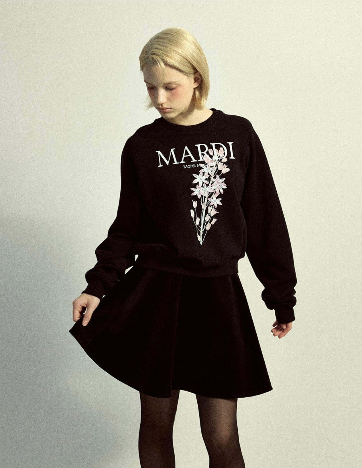 韓國 Mardi Mercredi Sweatshirt Raglan Lilies 01【MM209】