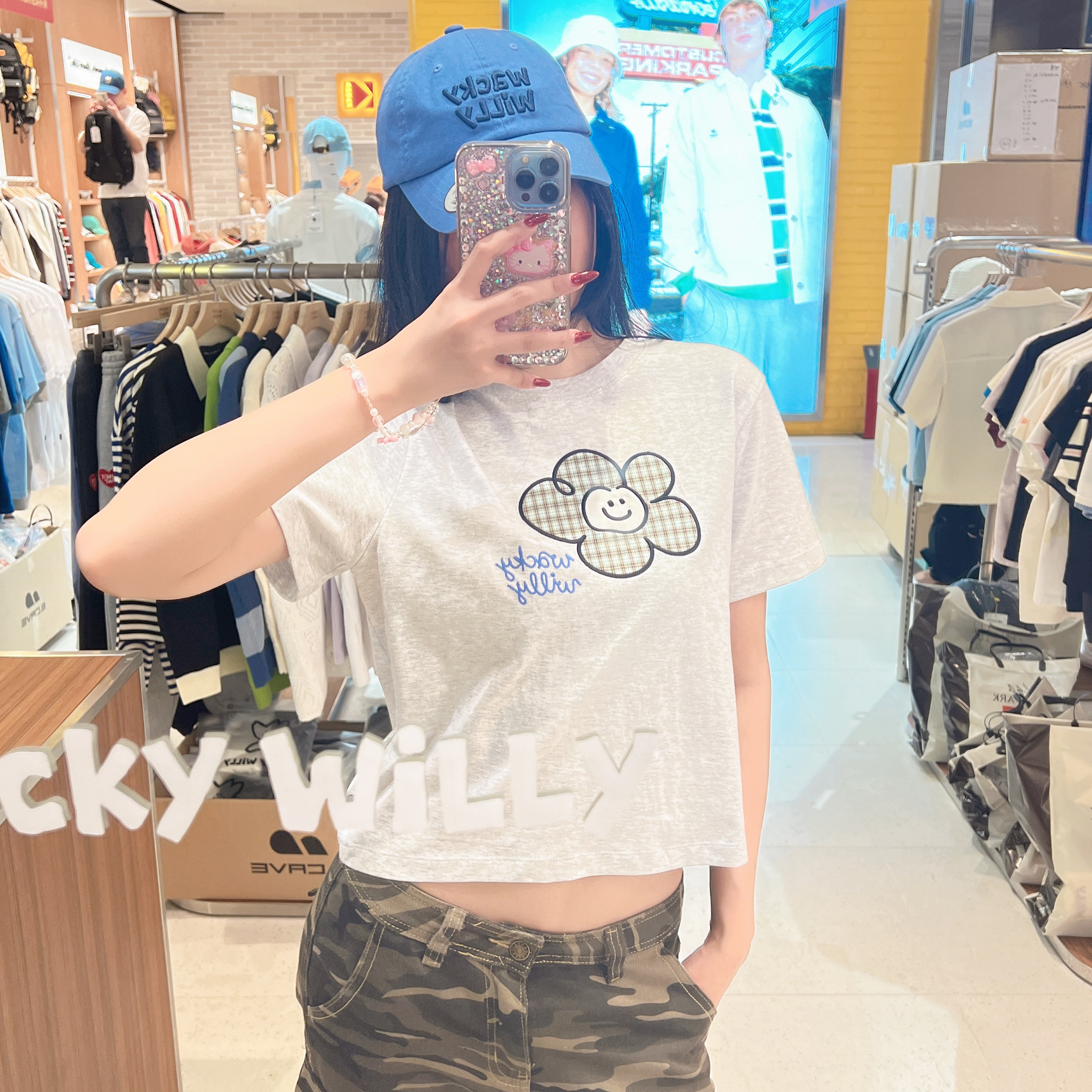 韓國 Wacky Willy Simple flower round neck short sleeves T-shirt【WW228】