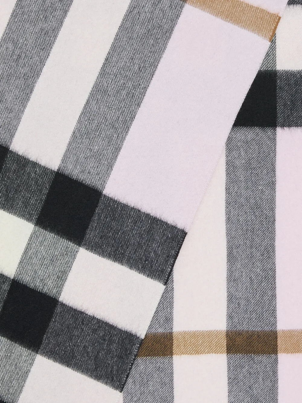 Burberry Muffler (訂金$500,總售價為 $4,048)【SE293】