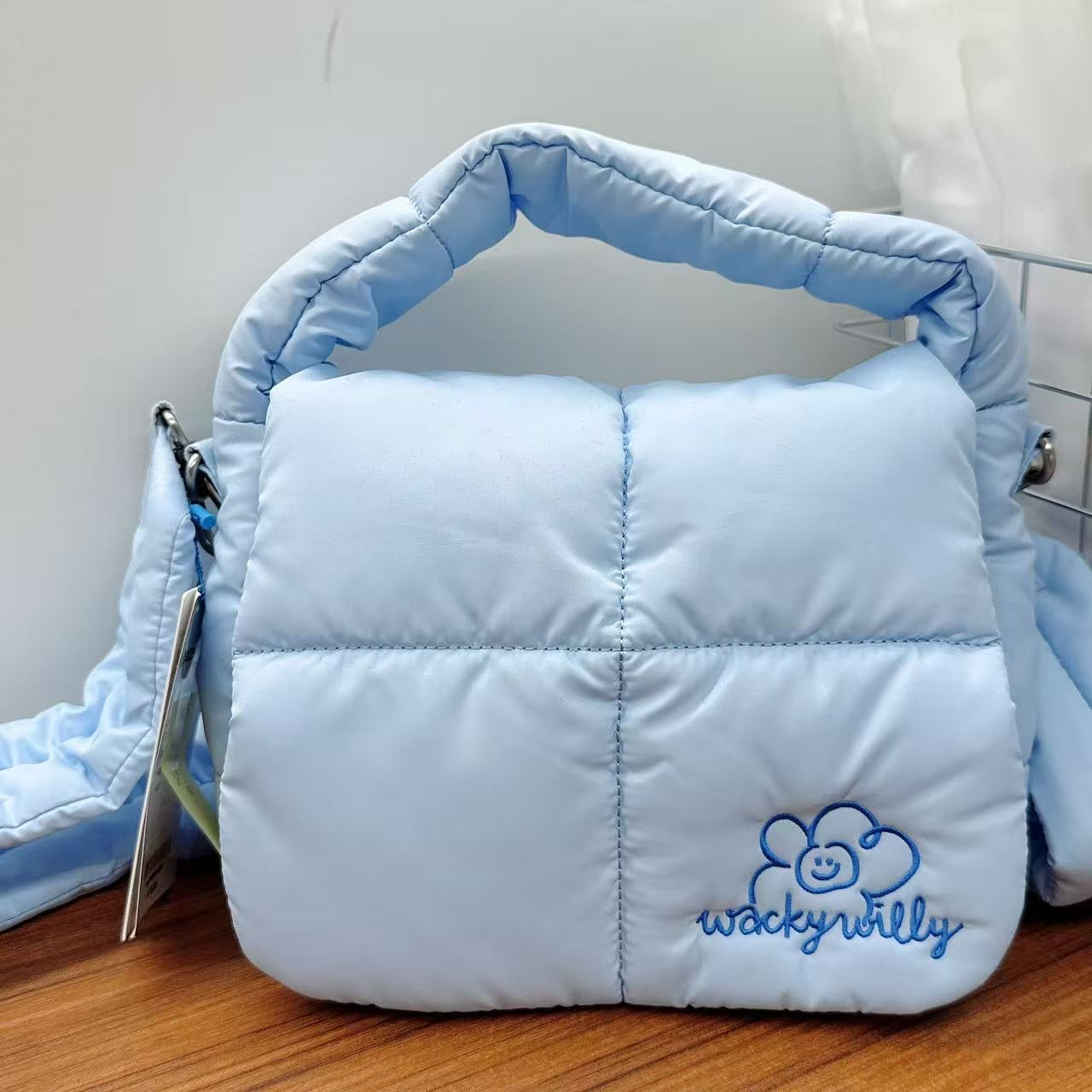 韓國 Wacky Willy Lily Small Padded Bag【WW056】