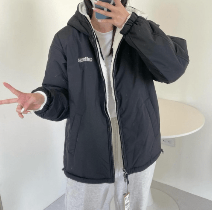 韓國 Who.A.U 雙面羊糕毛外套 - STT Mall HK 靚太網購 -- Black / S