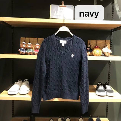 韓國 Who.A.U Steve V-neck Cable Sweater【WA058】 - STT Mall HK 靚太網購