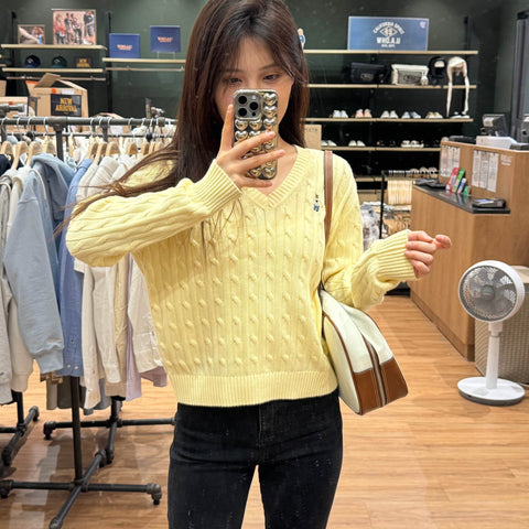 韓國 Who.A.U Steve V-neck Cable Sweater【WA058】 - STT Mall HK 靚太網購
