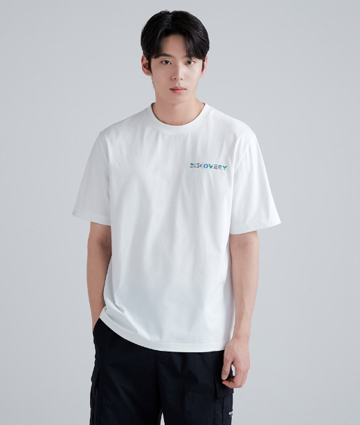 韓國 Discovery Athleisure Typography Graphic T-shirt【DY173】