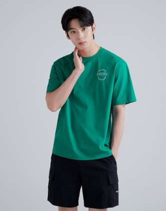 韓國 Discovery Athleisure Round Graphic T-Shirt【DY156】 - Image