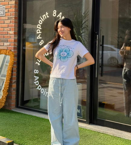 韓國 Wacky Willy Women's Big Lily Graphic Short Sleeve T-Shirt【WW217】