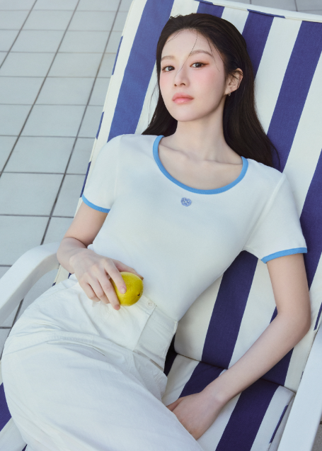 韓國 Marithe Francois Girbaud Women's DEEP NECK RINGER TSHIRT【MF482】