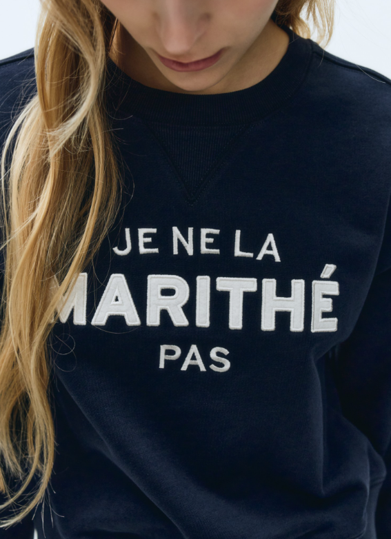 韓國 Marithe Francois Girbaud W APPLIQUE LOGO CROP SWEATSHIRT【MF325】