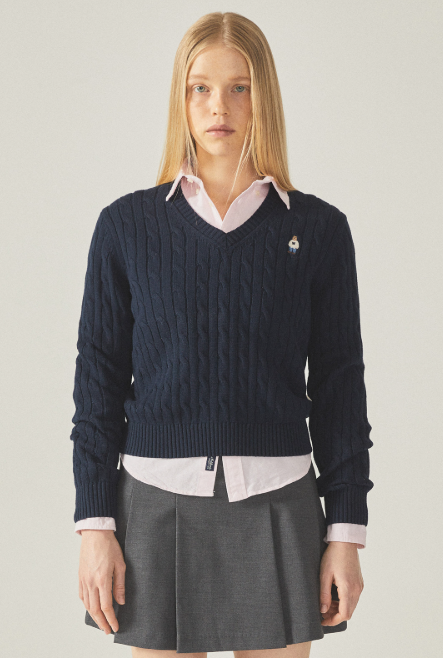 韓國 Who.A.U Steve V-neck Cable Sweater【WA058】