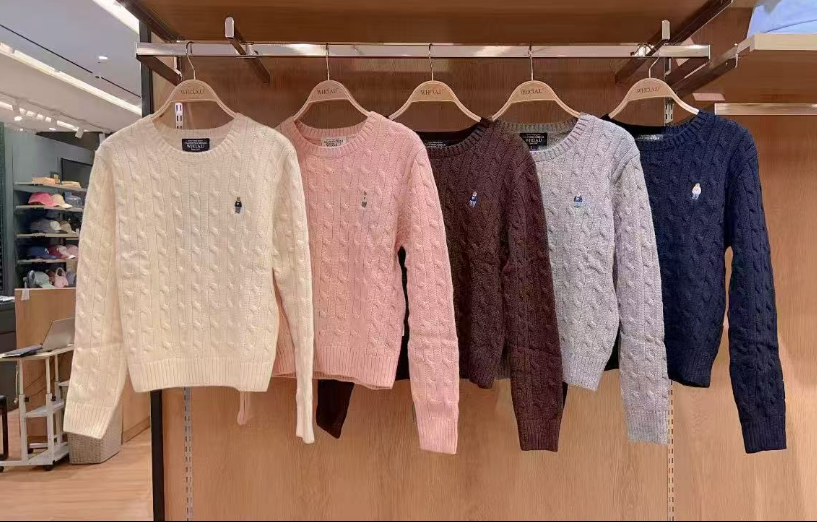 韓國 Who.A.U Steve Cable R-neck Pull over【WA193】