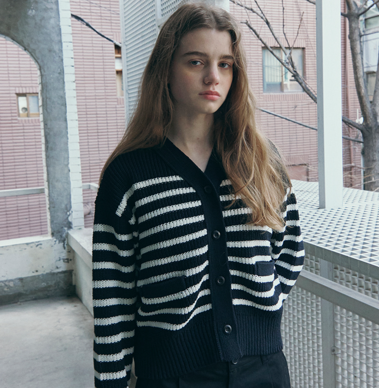 韓國 Markm Women's Striped V-Neck Short Cardigan【MA273】
