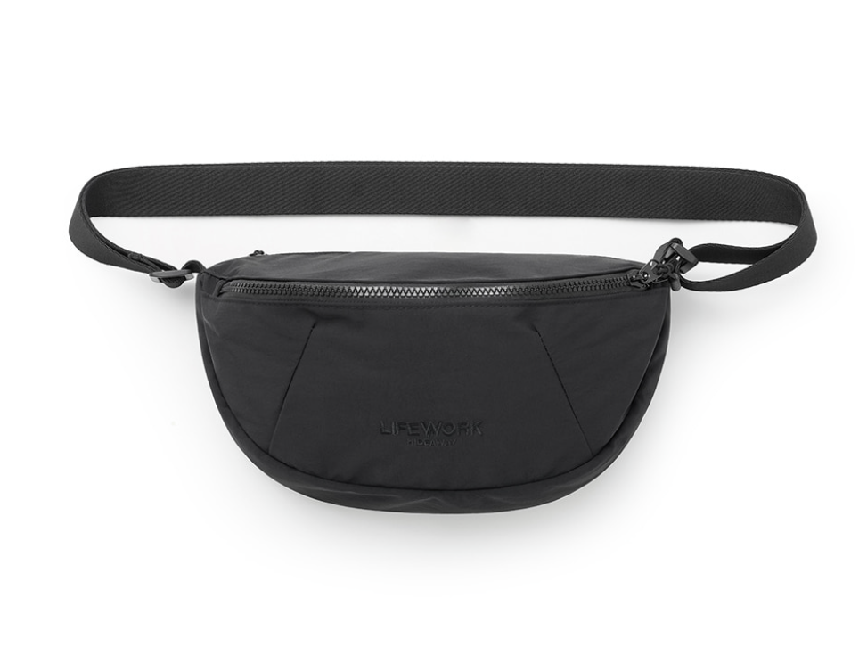 韓國 Lifework Zipper Dart Crossbody Bag【SC123】