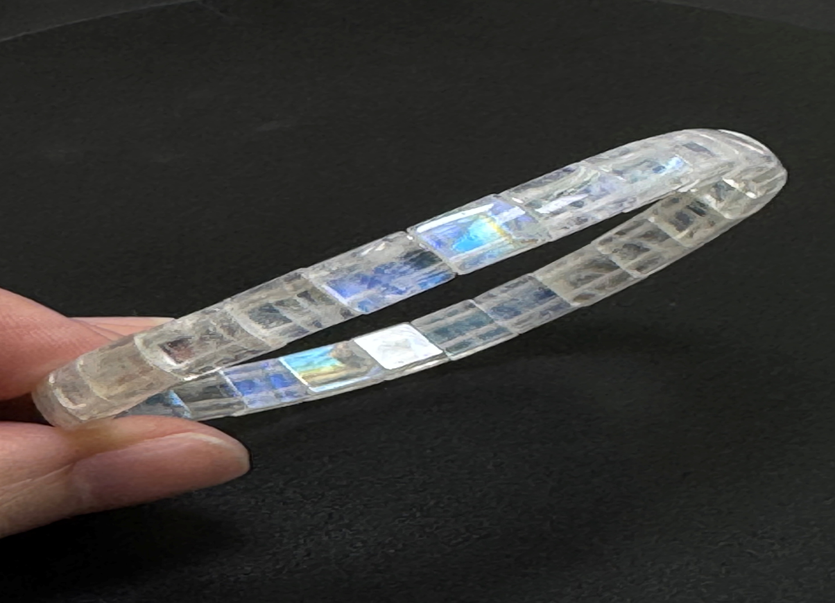 月亮石手排【SE428】