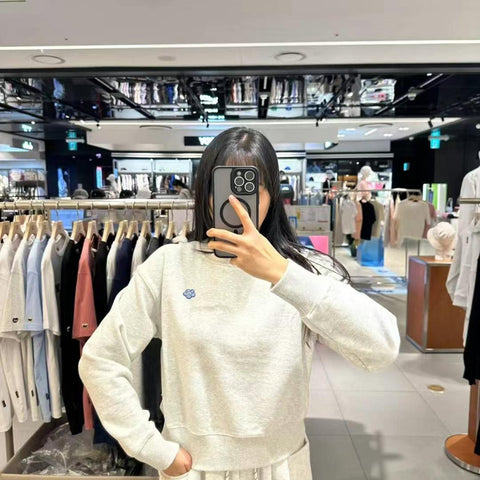 韓國 Wacky Willy Women's Lily Wappen Crop Sweatshirt【WW114】 - STT Mall HK 靚太網購
