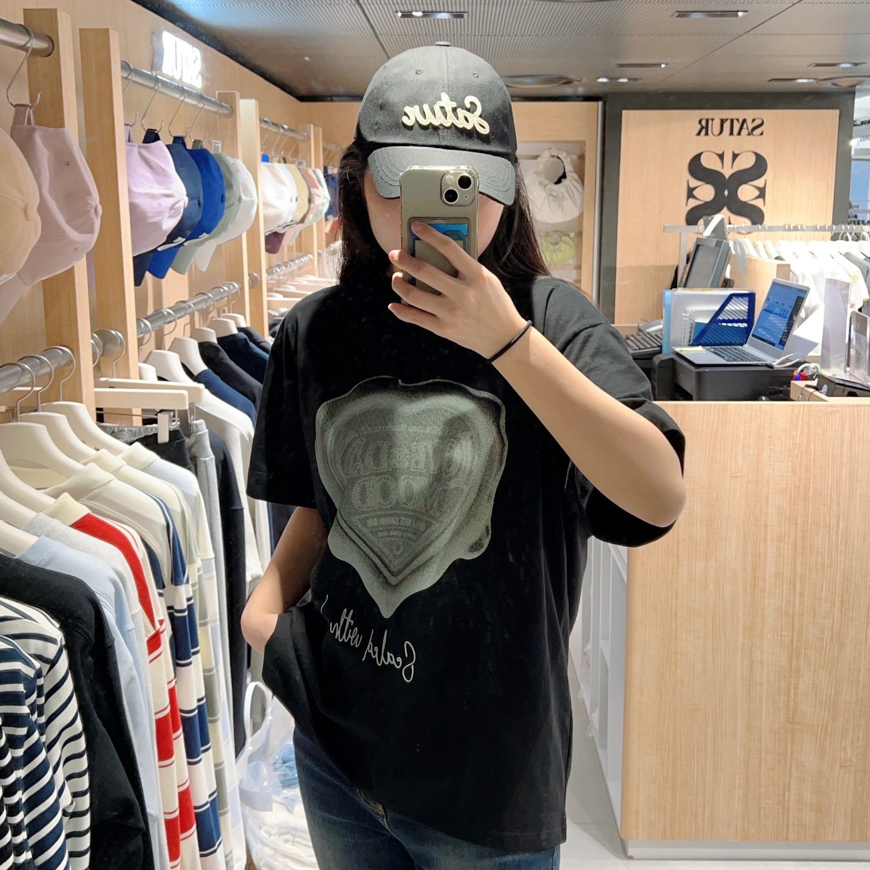 韓國 Satur Saturday Retro Mood Graphic T-Shirt【SR101】