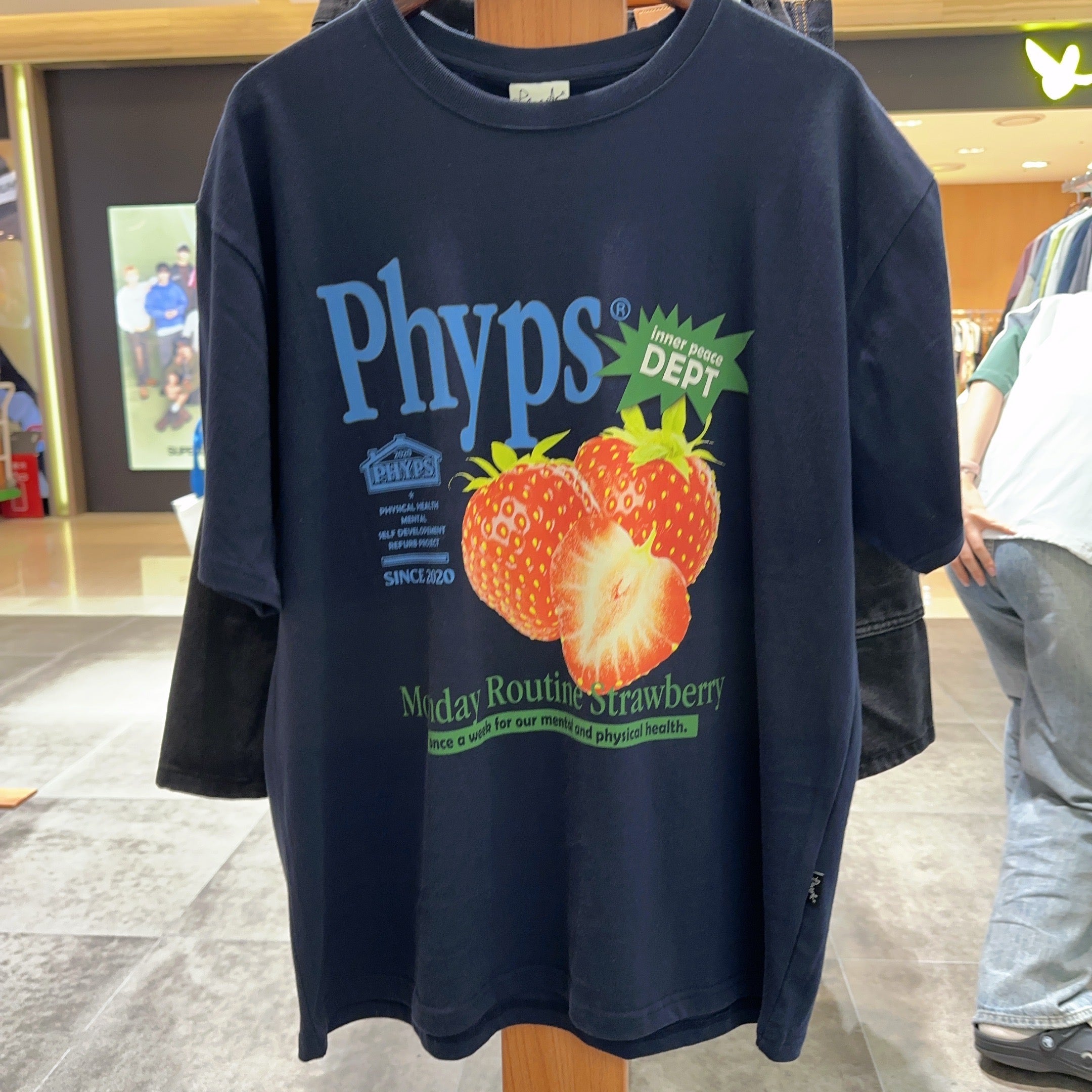 韓國 Phyps Strawberry Market Short Sleeve T-Shirt【PH020】