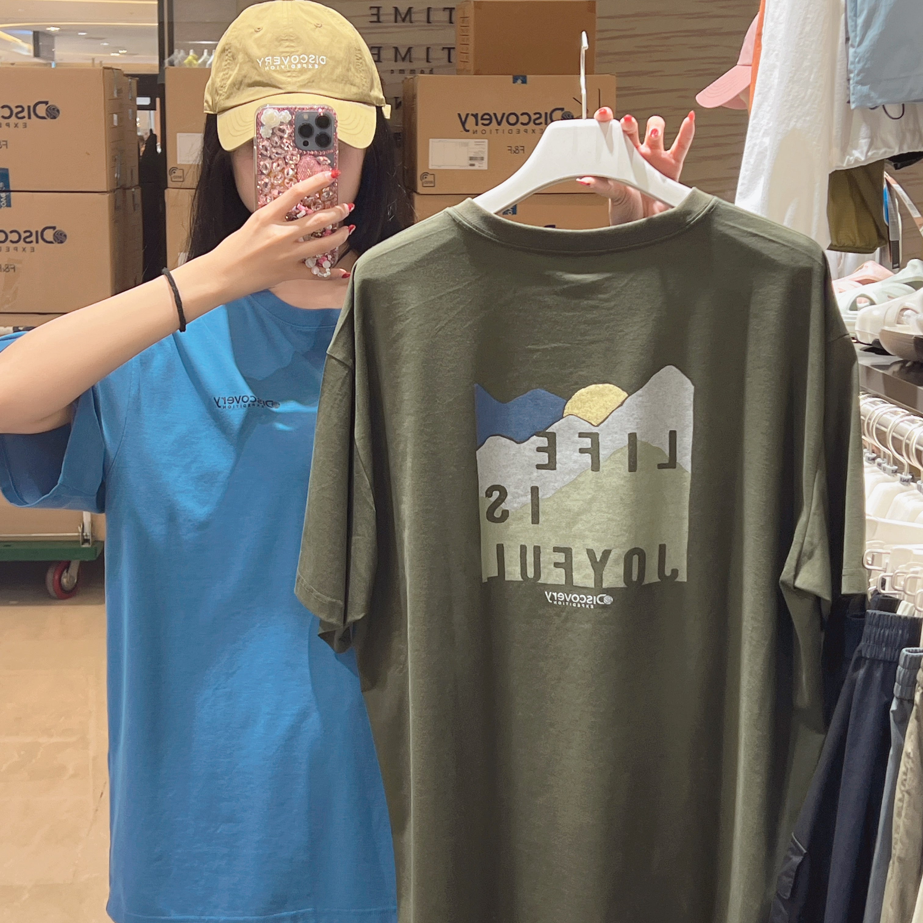 韓國 Discovery Fresh Event Washing Outdoor Scene Back Graphic Short Sleeve T-Shirt【DY038】