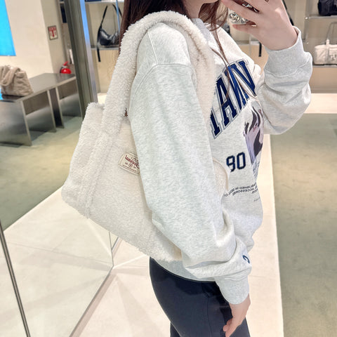韓國 Covernat Cloverheart Fluffy Medium Tote Bag【CO088】 - STT Mall HK 靚太網購