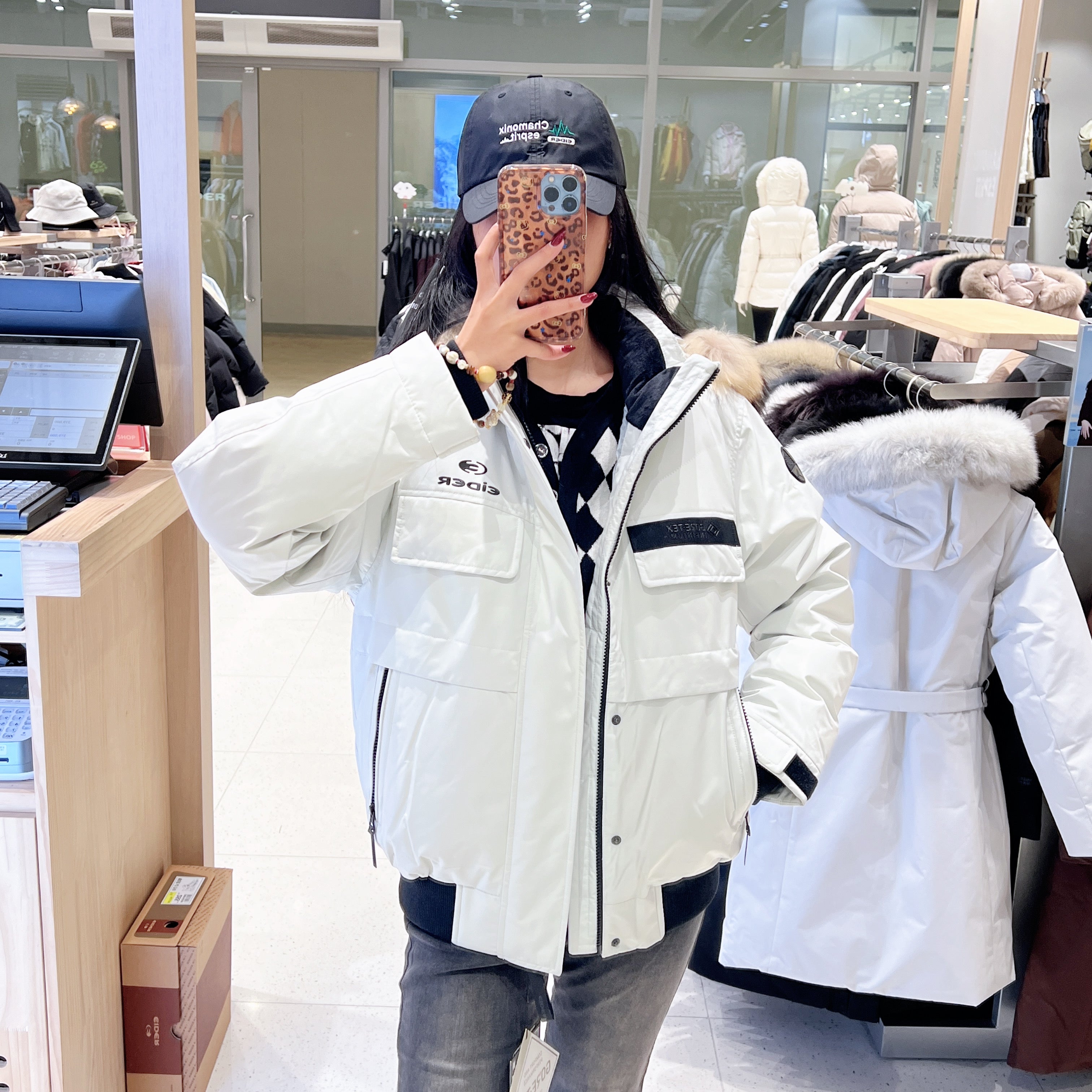 韓國 Eider Stuckey Premium Gore Windstopper Down (鵝絨)【ER061】