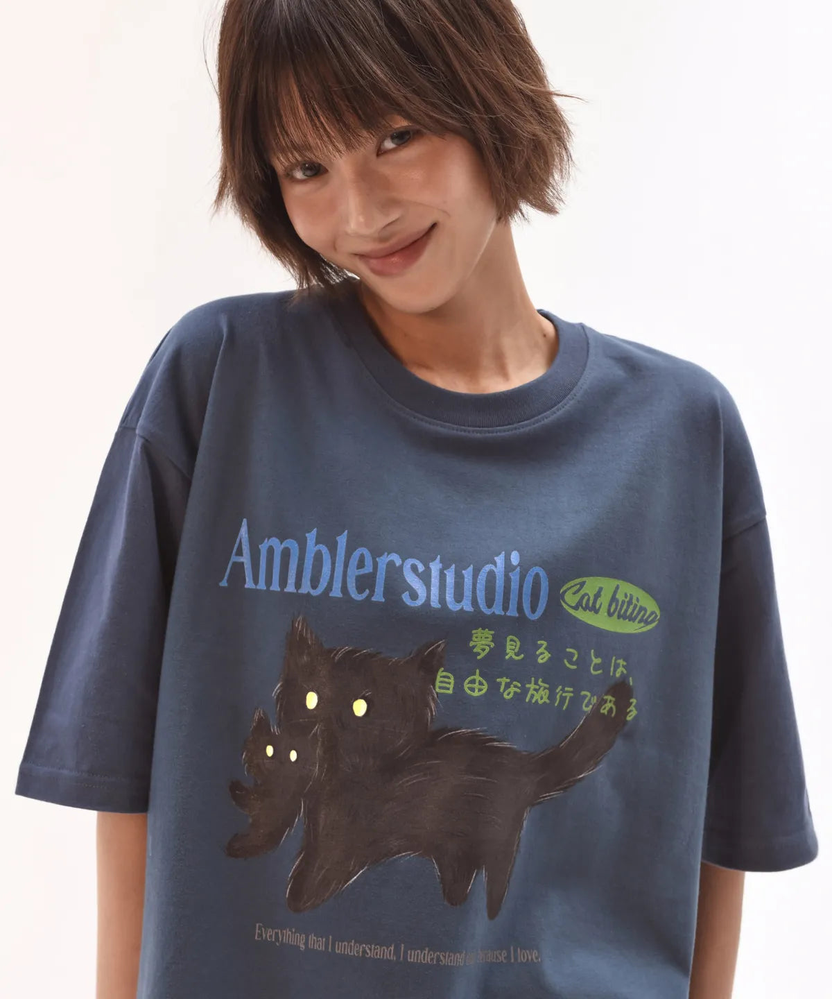 韓國 Ambler Cat Biting Graphic Short-Sleeved T-shirt【AR082】