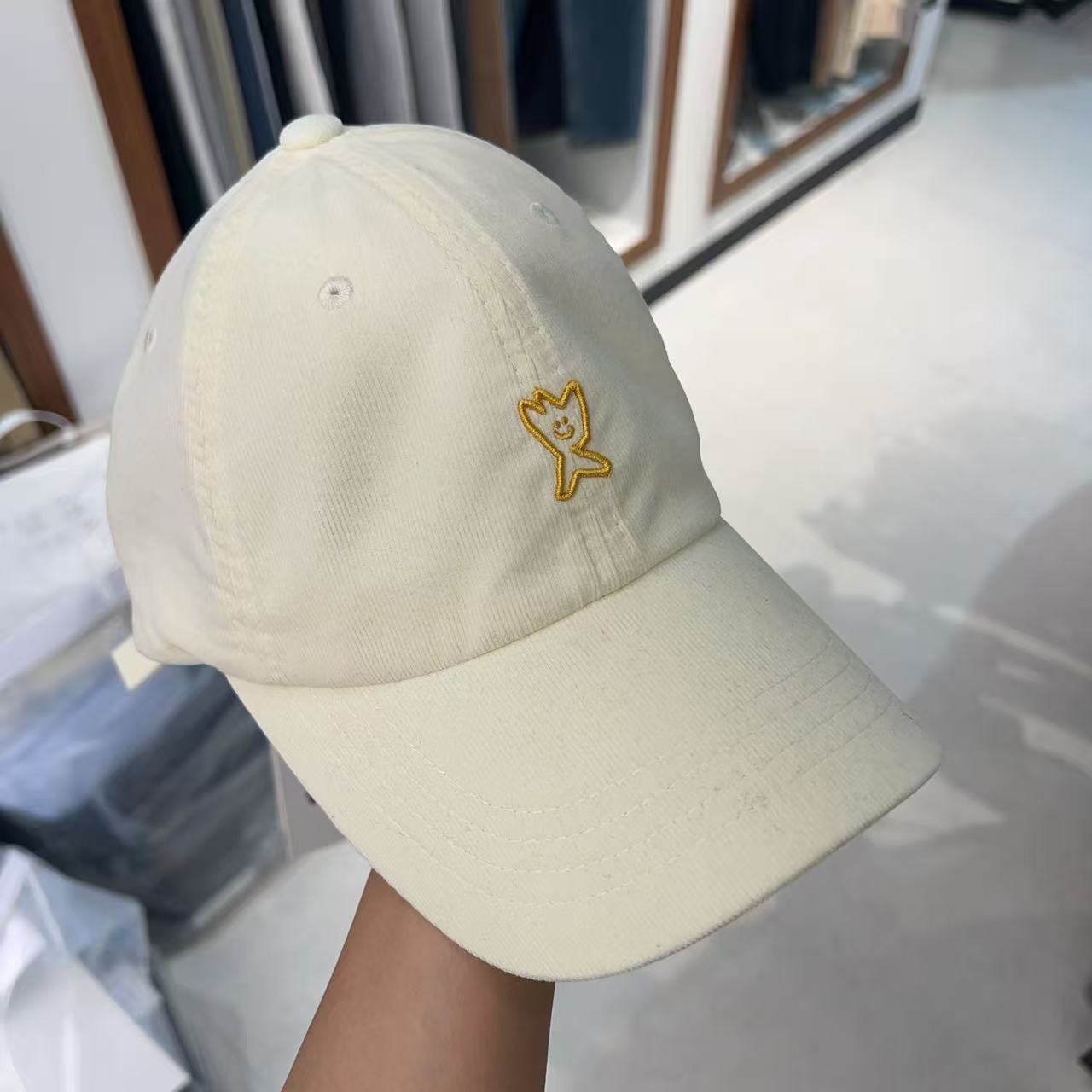 韓國 Wacky Willy Corduroy Kiki Ballcap【WW042】