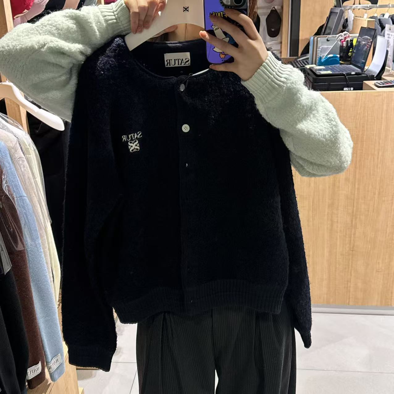 韓國 Satur Buckle Crew Neck Cardigan【SR185】