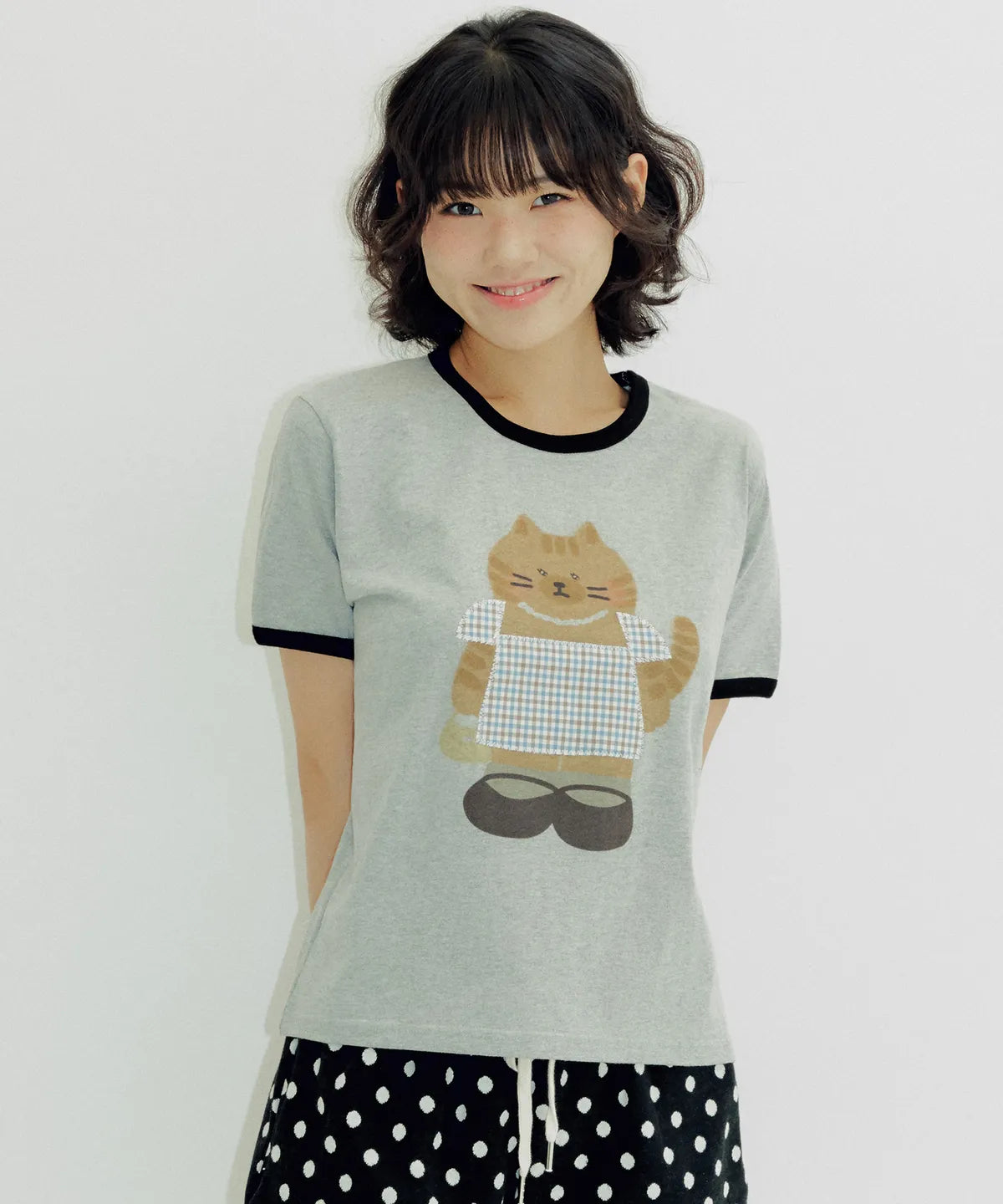 韓國 Ambler Cat In A Dress Check Patch Semi-Crop Ringer Short-Sleeve T-shirt【AR107】