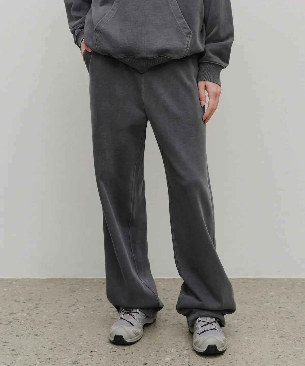 韓國 Marithe Francois Girbaud Garment Dyed Sweat Pants【MF677】