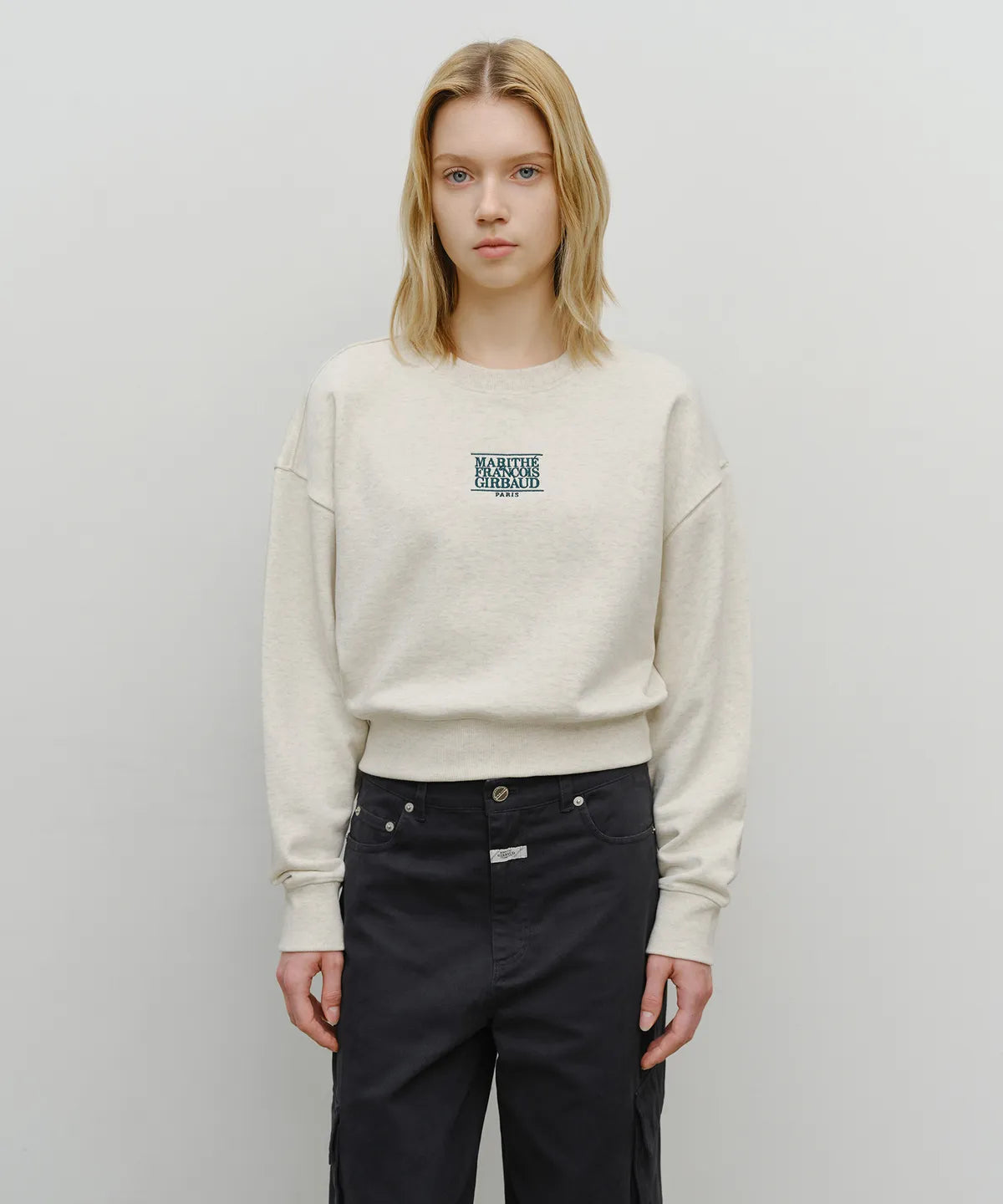 韓國 Marithe Francois Girbaud W Small Classic Logo Crop Sweatshirt【MF661】