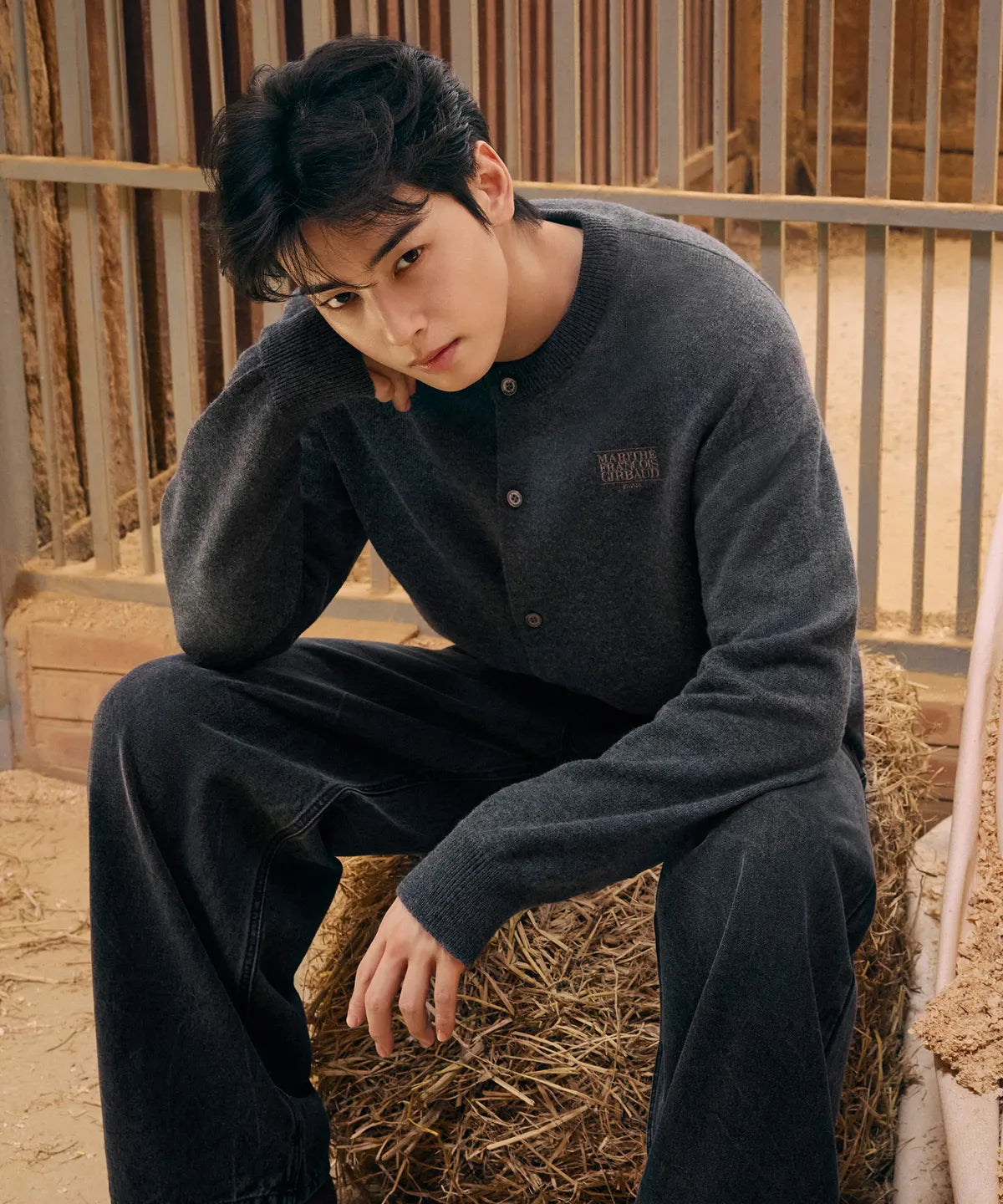 韓國 Marithe Francois Girbaud Basic Round Neck Cardigan【MF668】