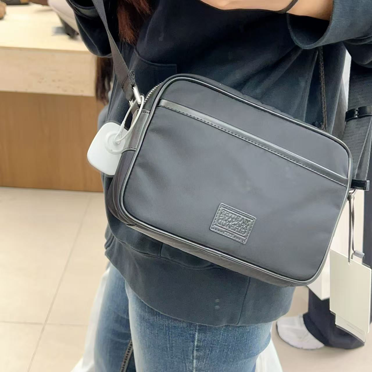 韓國Marithe Francois Girbaud Classic Logo Small Cross Bag
