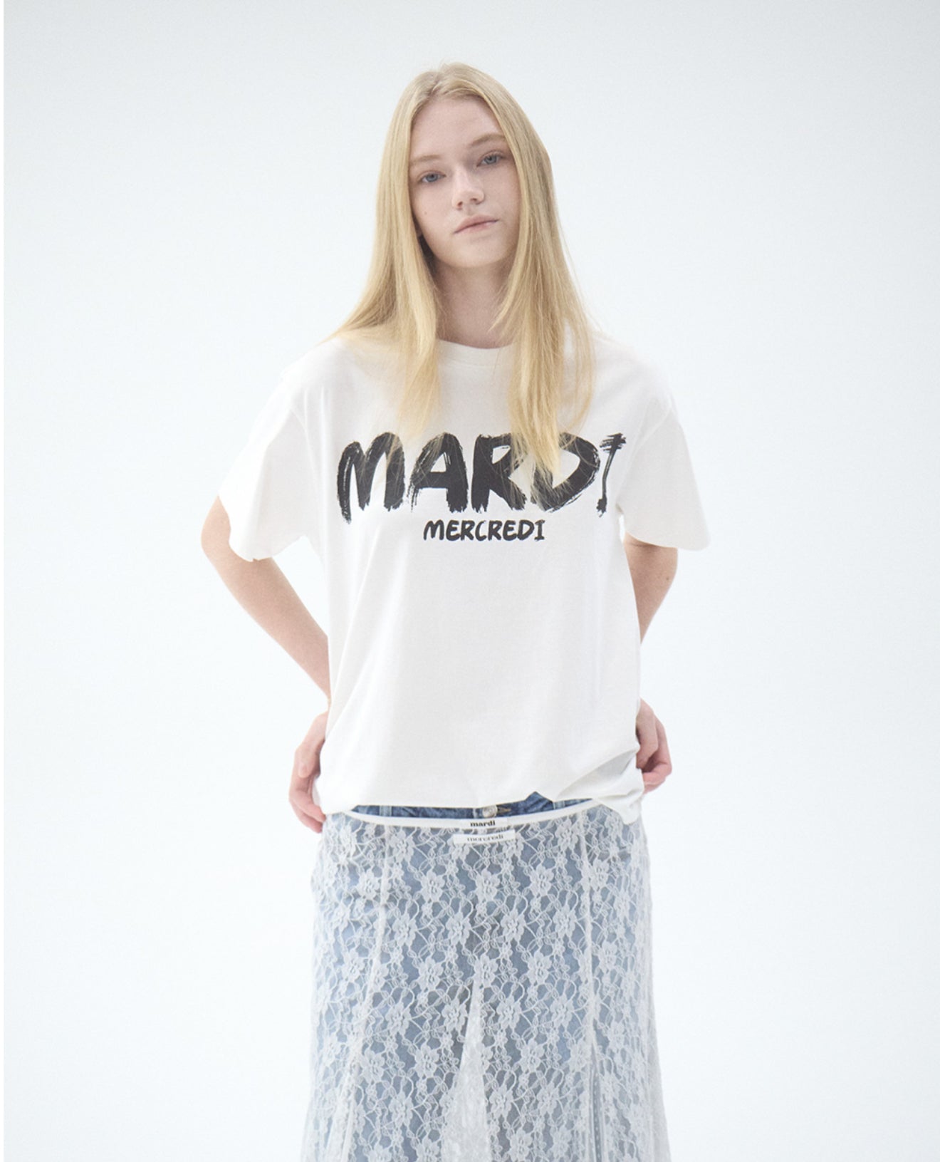 韓國 Mardi Mercredi TSHIRT BRUSH LOGO CONTRAST【MM038】