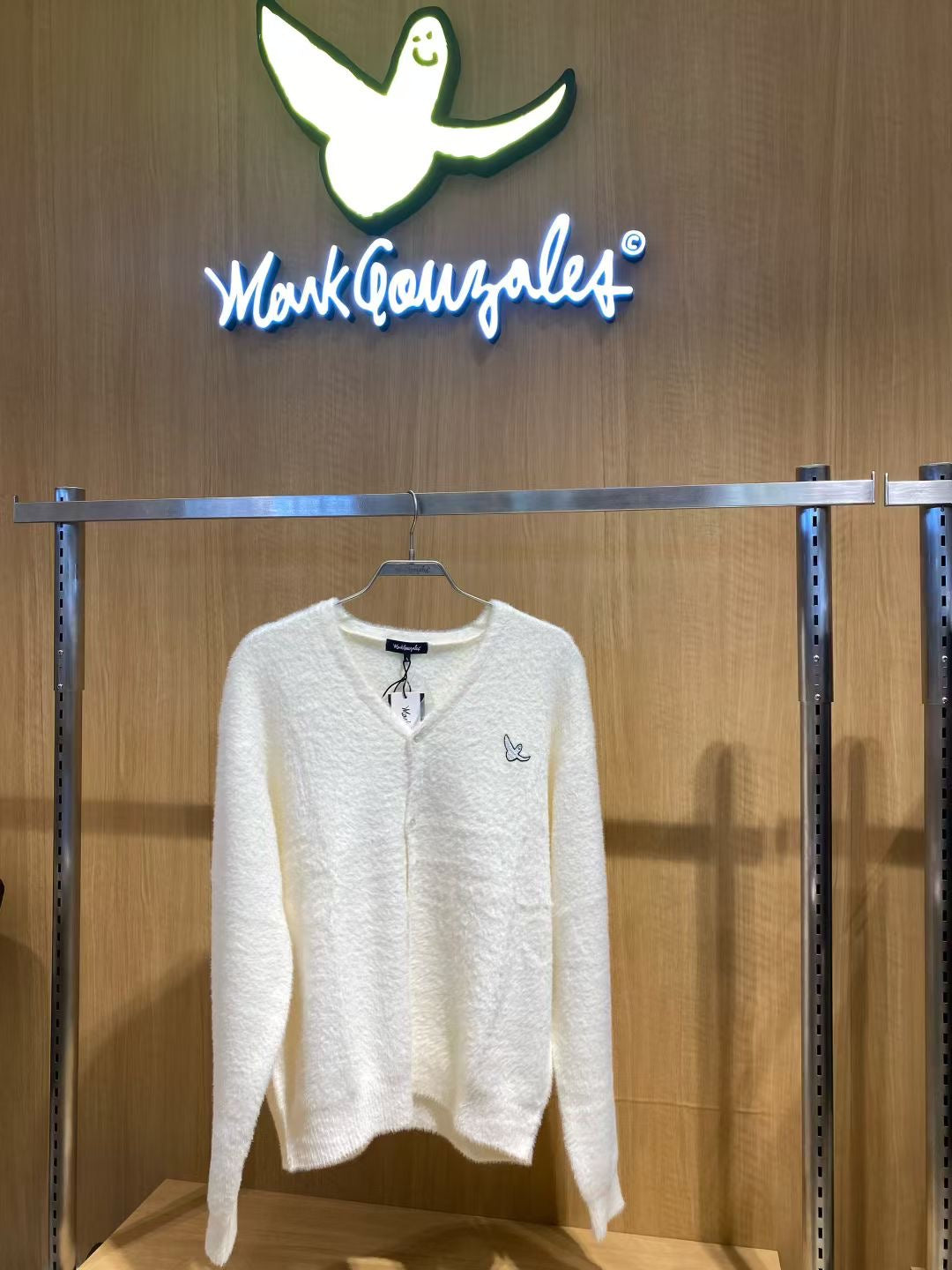 韓國 Mark Gonzales Angel Hairy V-Neck Knit Cardigan【MG164】