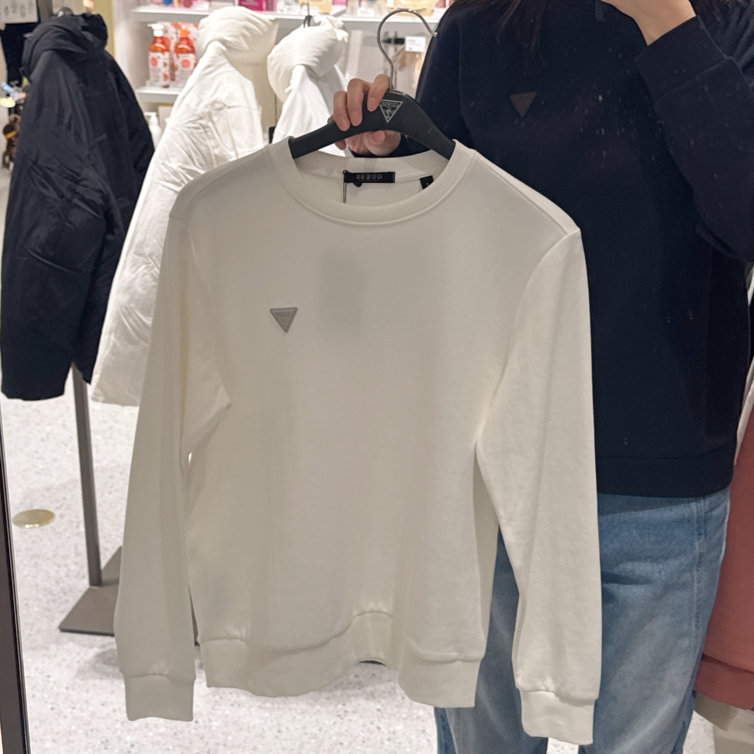 韓國 Guess Sweatshirt【GU030】