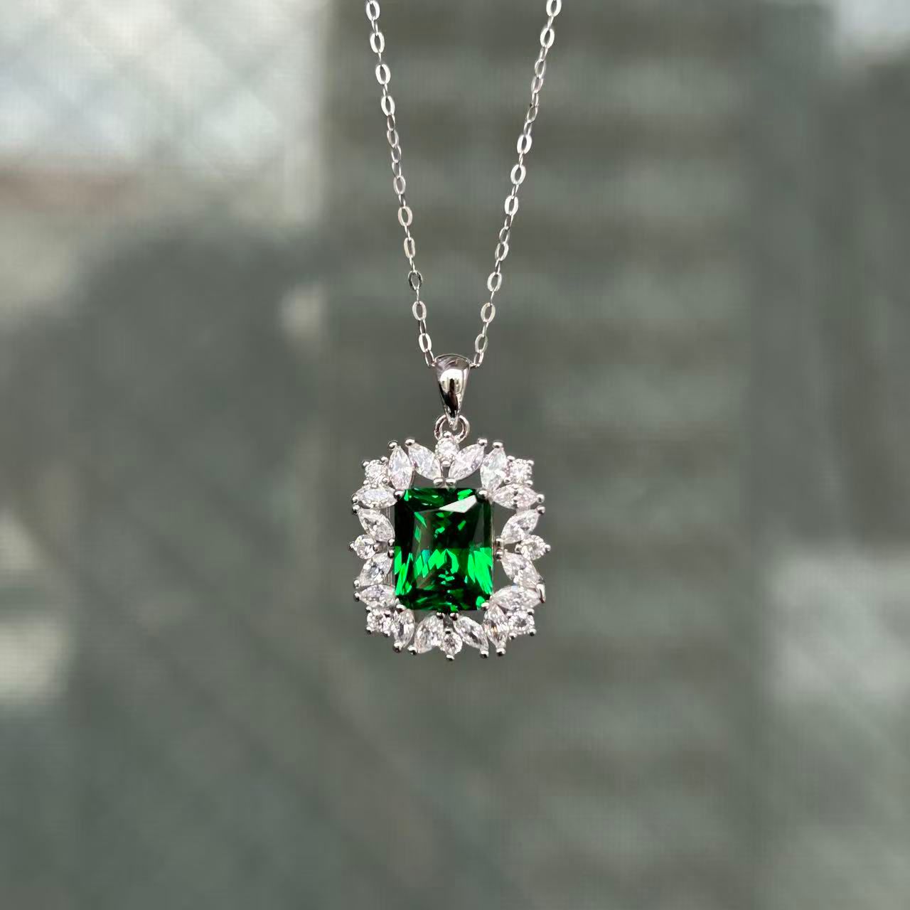 日本直送 綠尖晶銀項鍊【JS405】