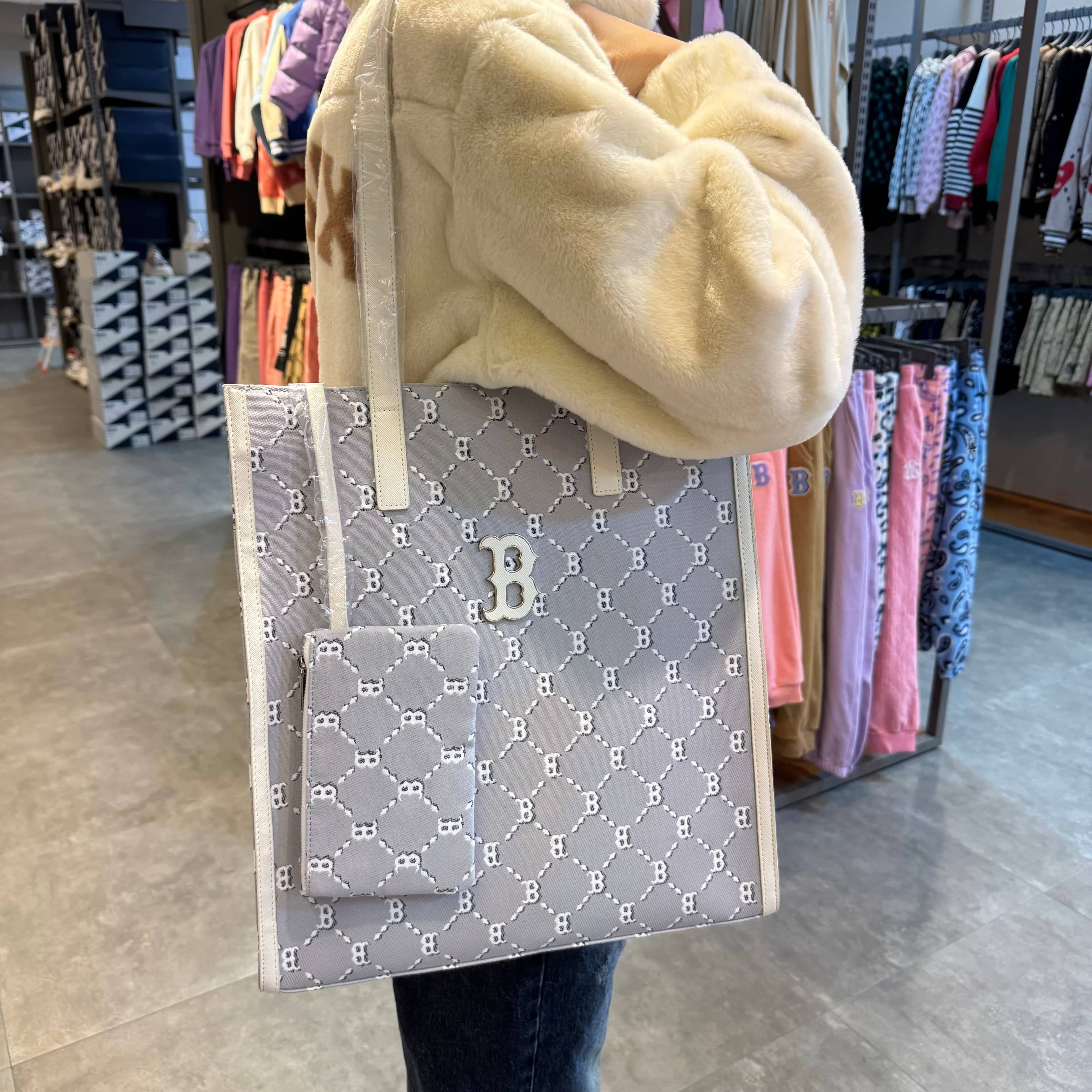 韓國 MLB Monogram Diamond Jackquard Tote Bag 【MB093】 - STT Mall HK 靚太網購