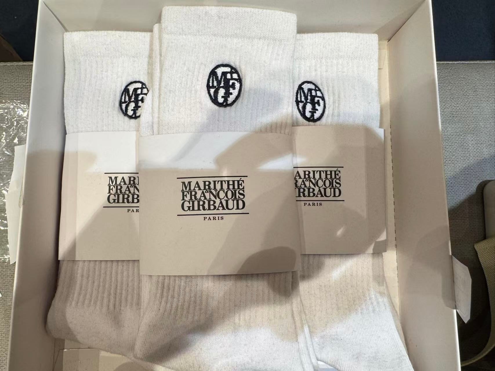 韓國 Marithe Francois Girbaud 3PACK EMBROIDERY SOCKS【MF154】 - STT Mall HK 靚太網購
