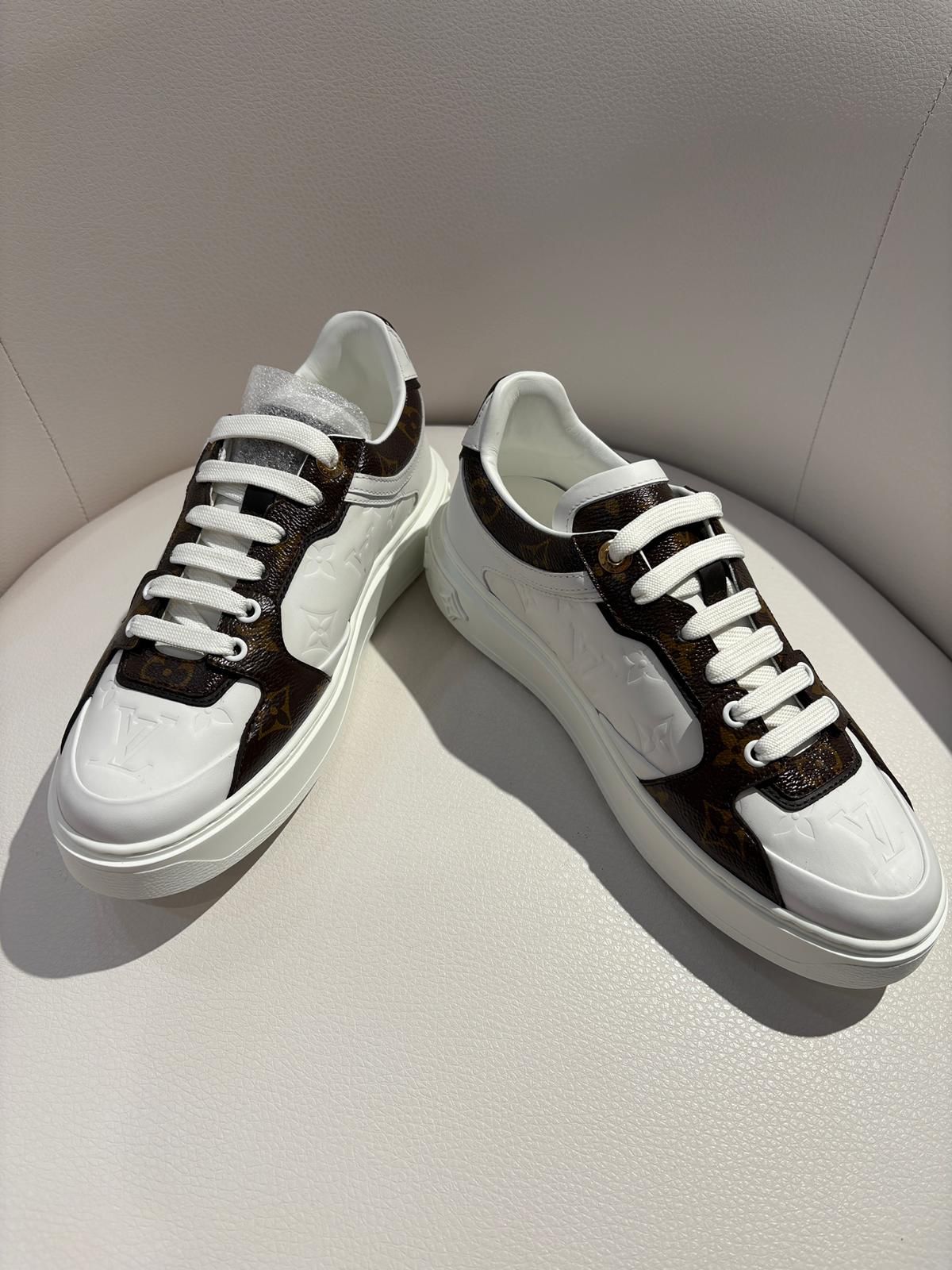 全新LV女裝休閒波鞋 訂金 $500 總售價 $5988【JS486】