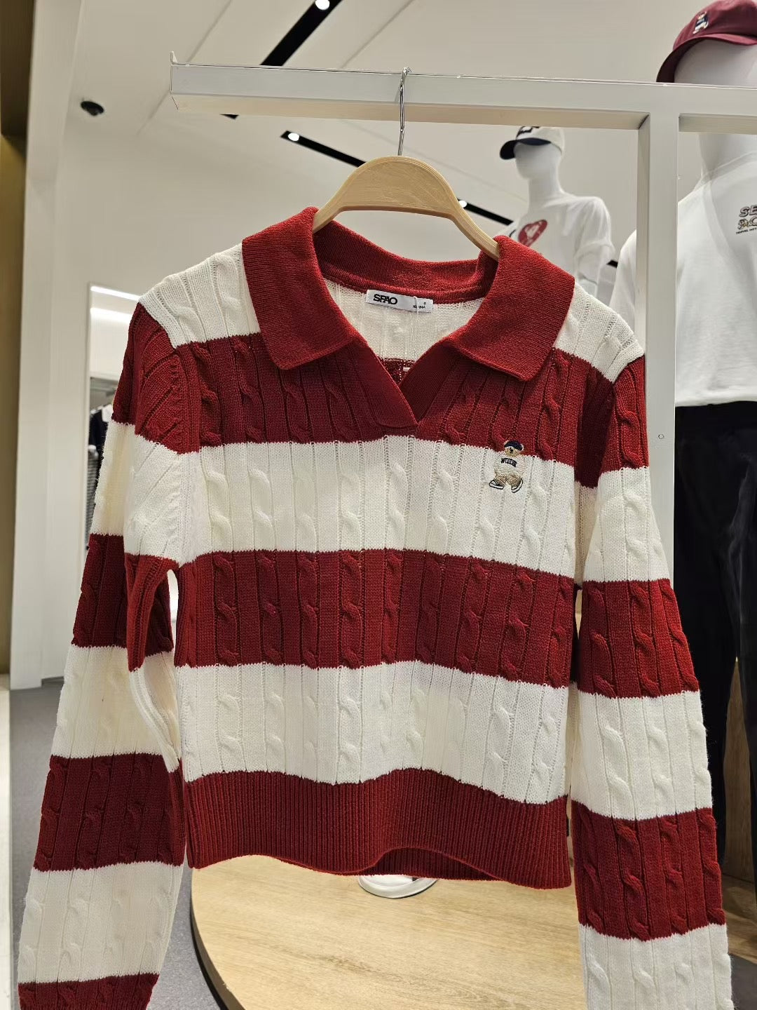 韓國 SPAO Cable Semi-Open Crop Sweater【SP211】