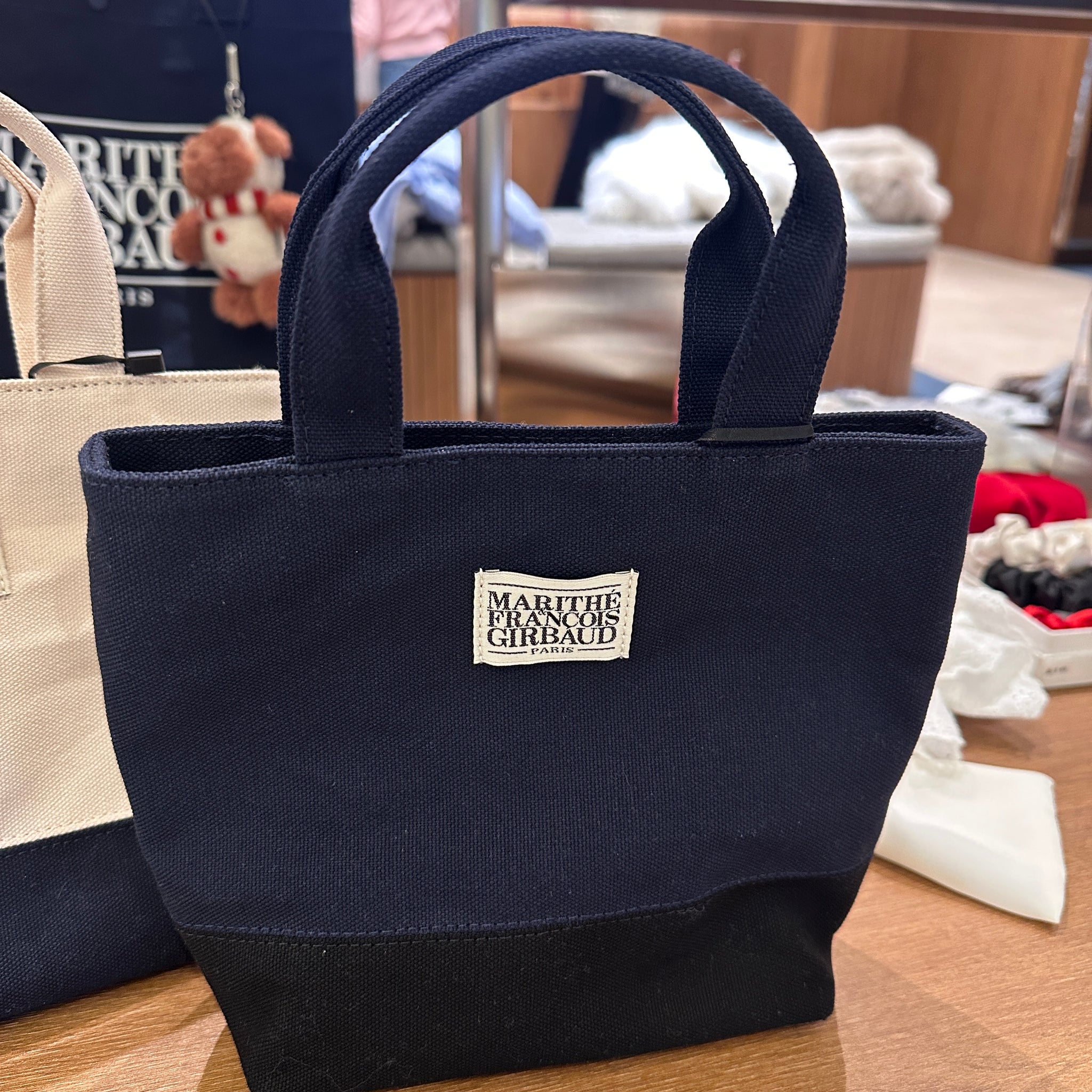 韓國 Marithe Francois Girbaud LASSIC LOGO CANVAS TOTE BAG 【MF304】 - STT Mall HK 靚太網購