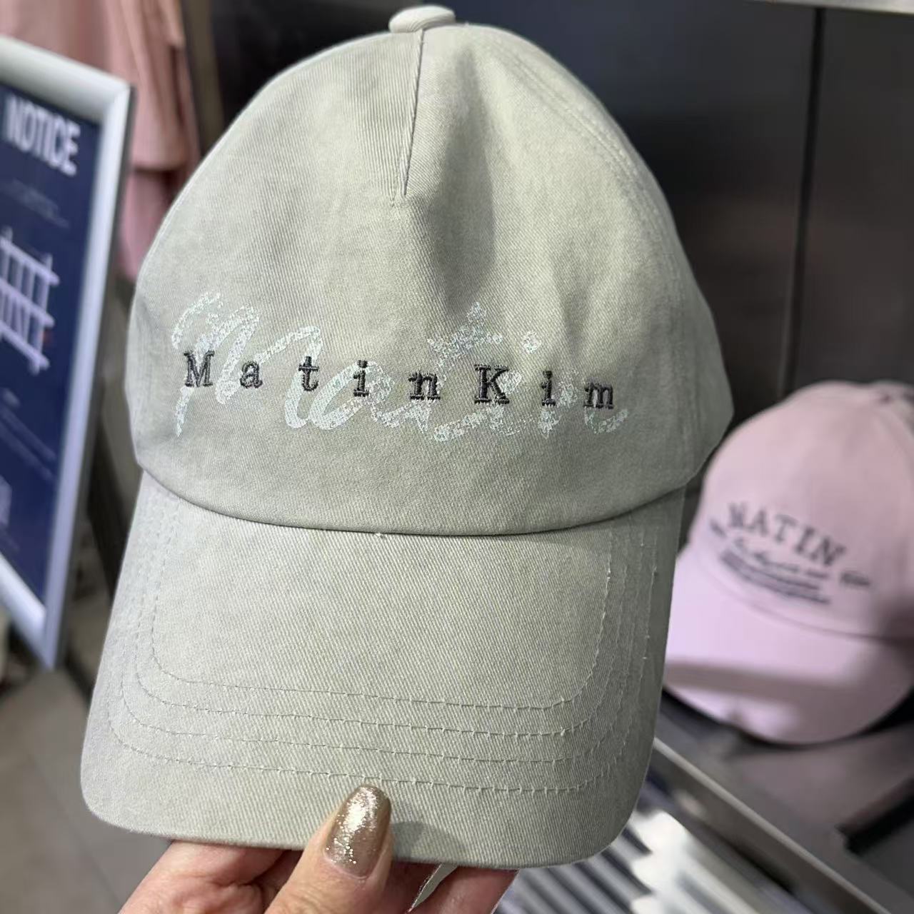 韓國 Matin Kim COTTON WASHED CRACK LOGO BALL CAP【MK031】