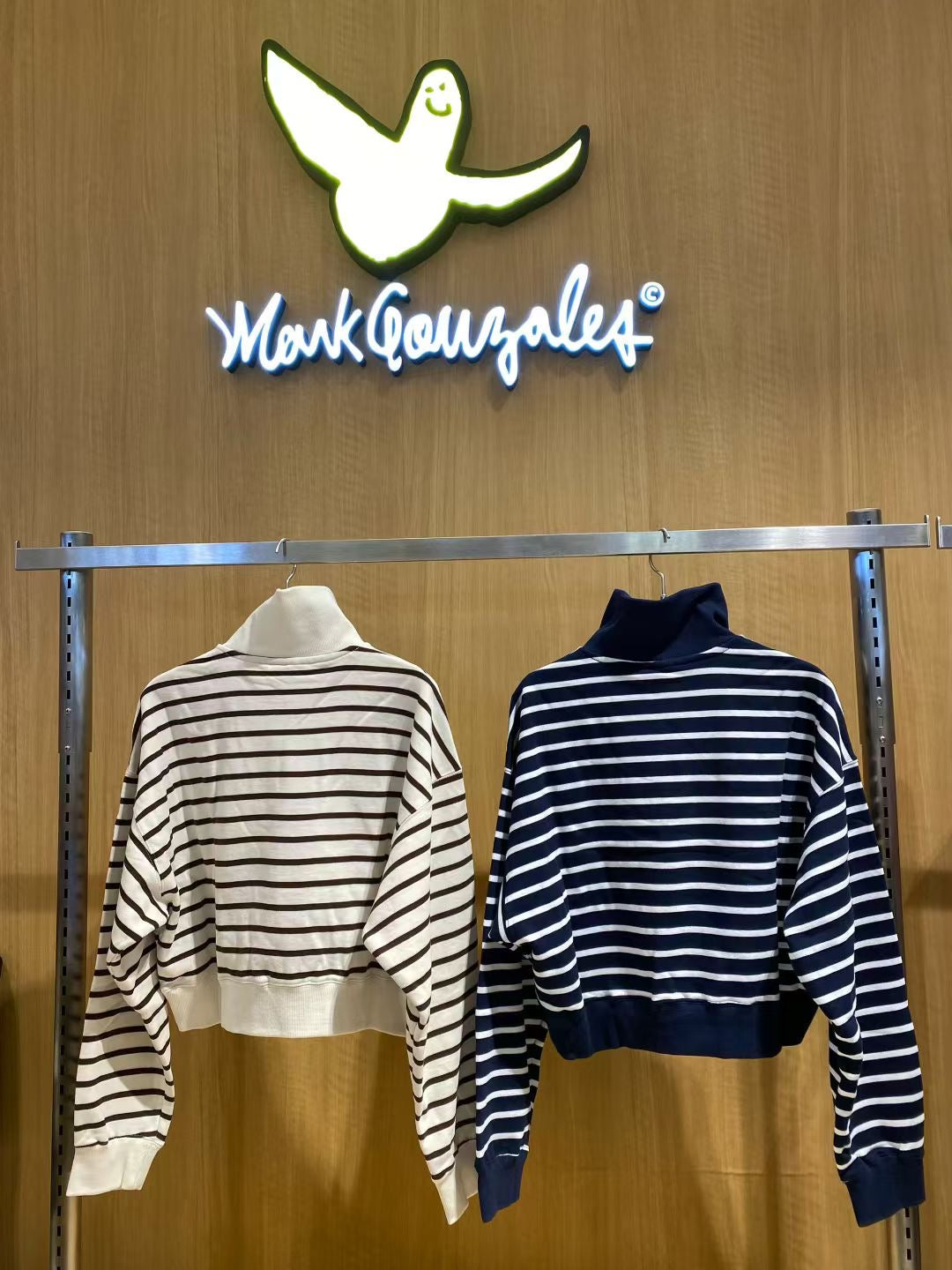 韓國 Mark Gonzales Women&