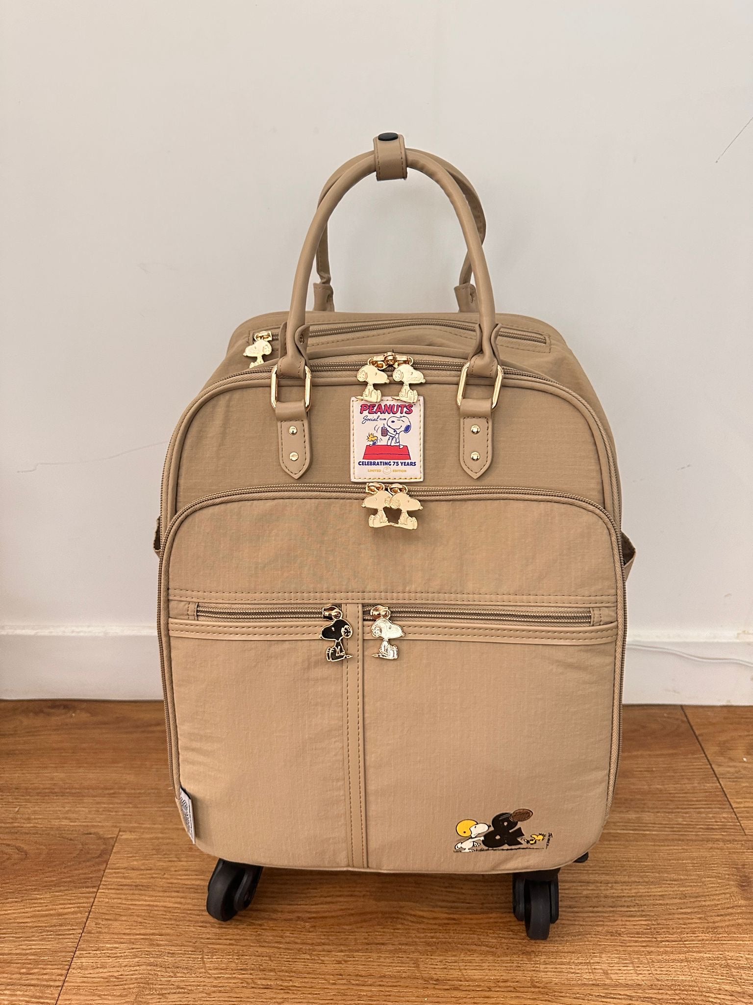 Elle Snoopy Posh Sports【SM245】
