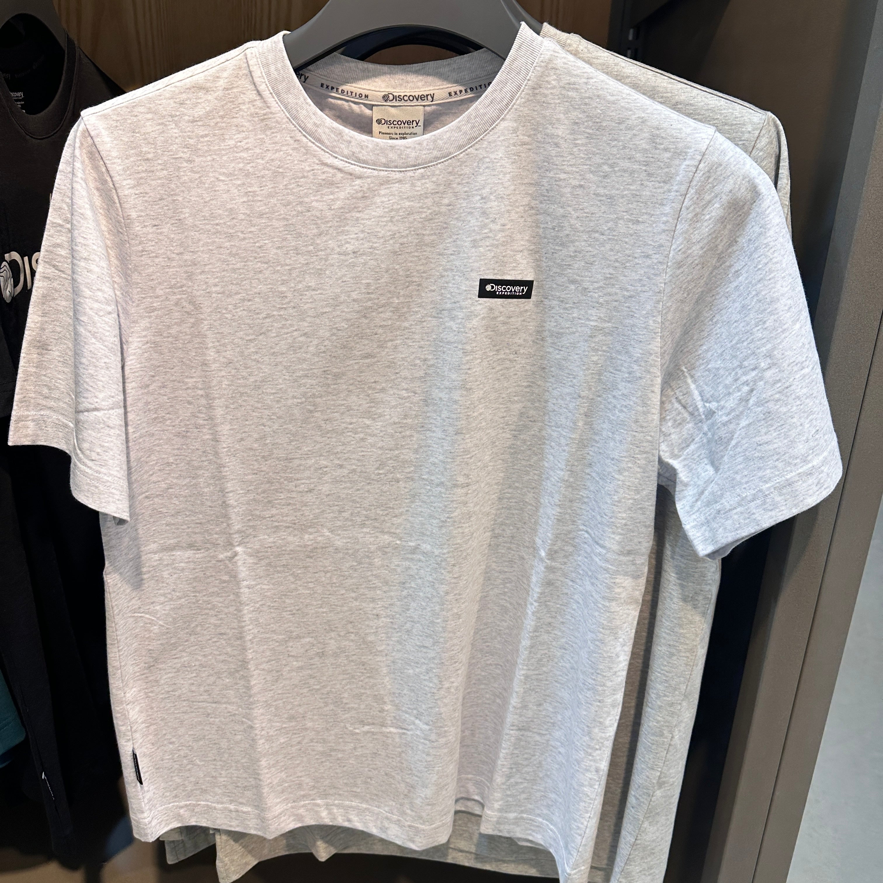 韓國 Discovery Fresh event small logo short sleeve T-shirt【DY154】