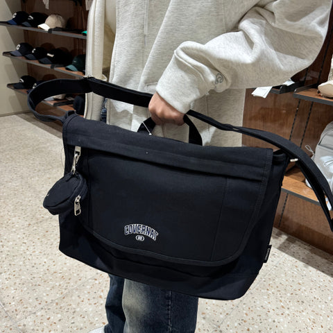 韓國 Covernat Canvas Serif Messenger Bag【CO065】 - STT Mall HK 靚太網購