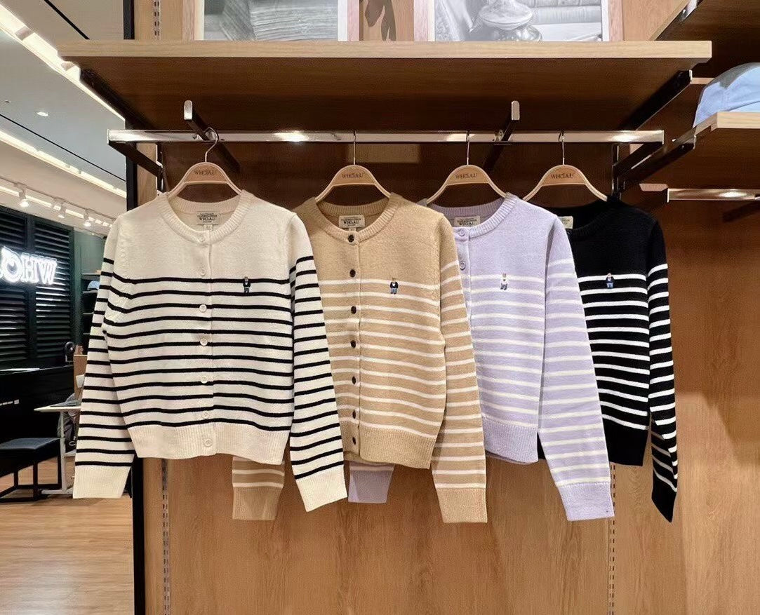 韓國 Who.A.U Steve R-neck Cardigan【WA228】