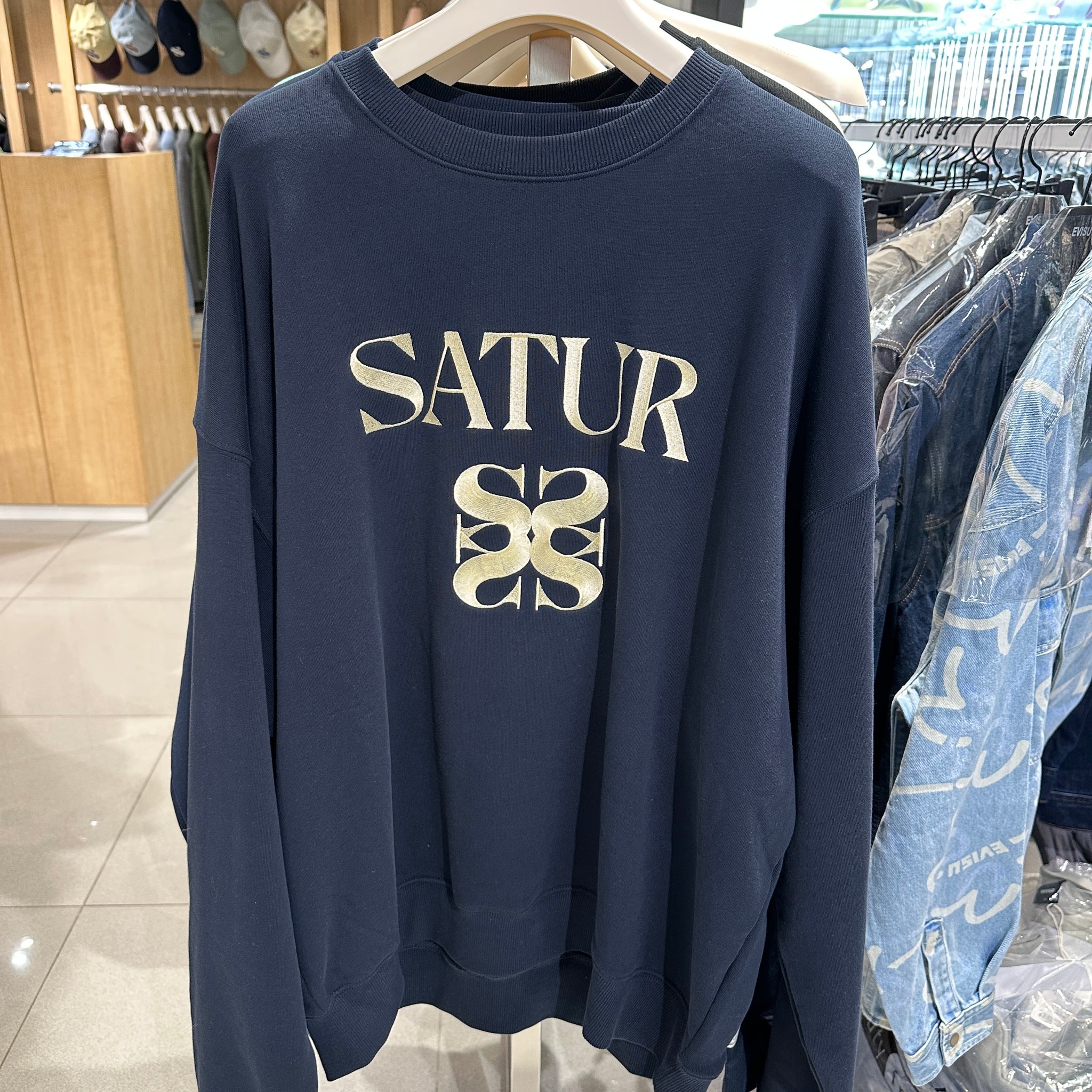 韓國 Satur Classic Logo Sweatshirt【SR055】