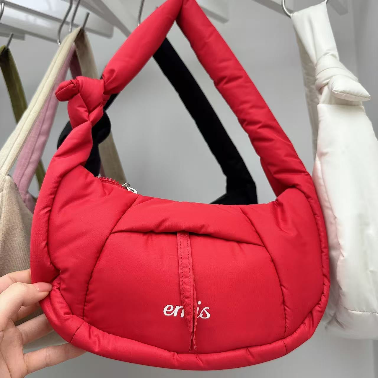 韓國 EMIS Padded Zip Pocket Hobo Bag【ES095】